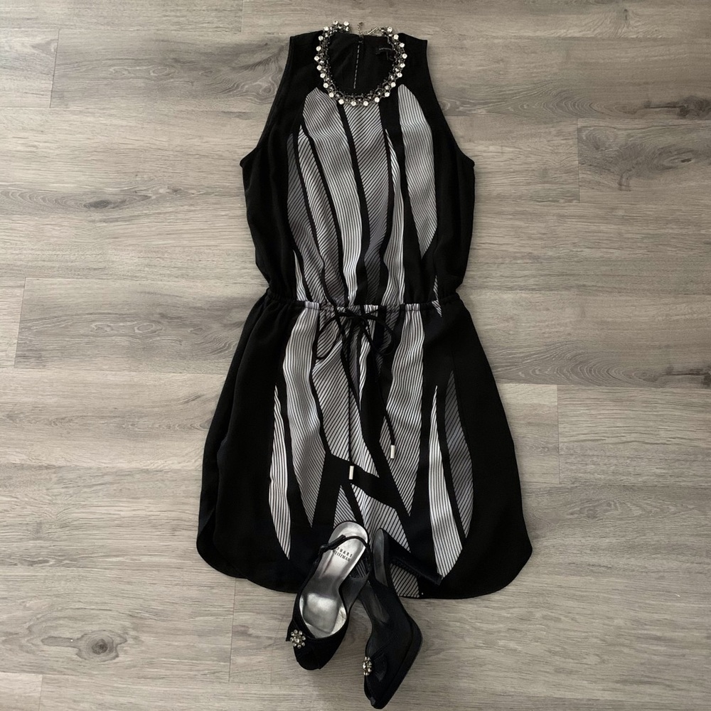 Banana Republic Black & White Waist Tie Dress